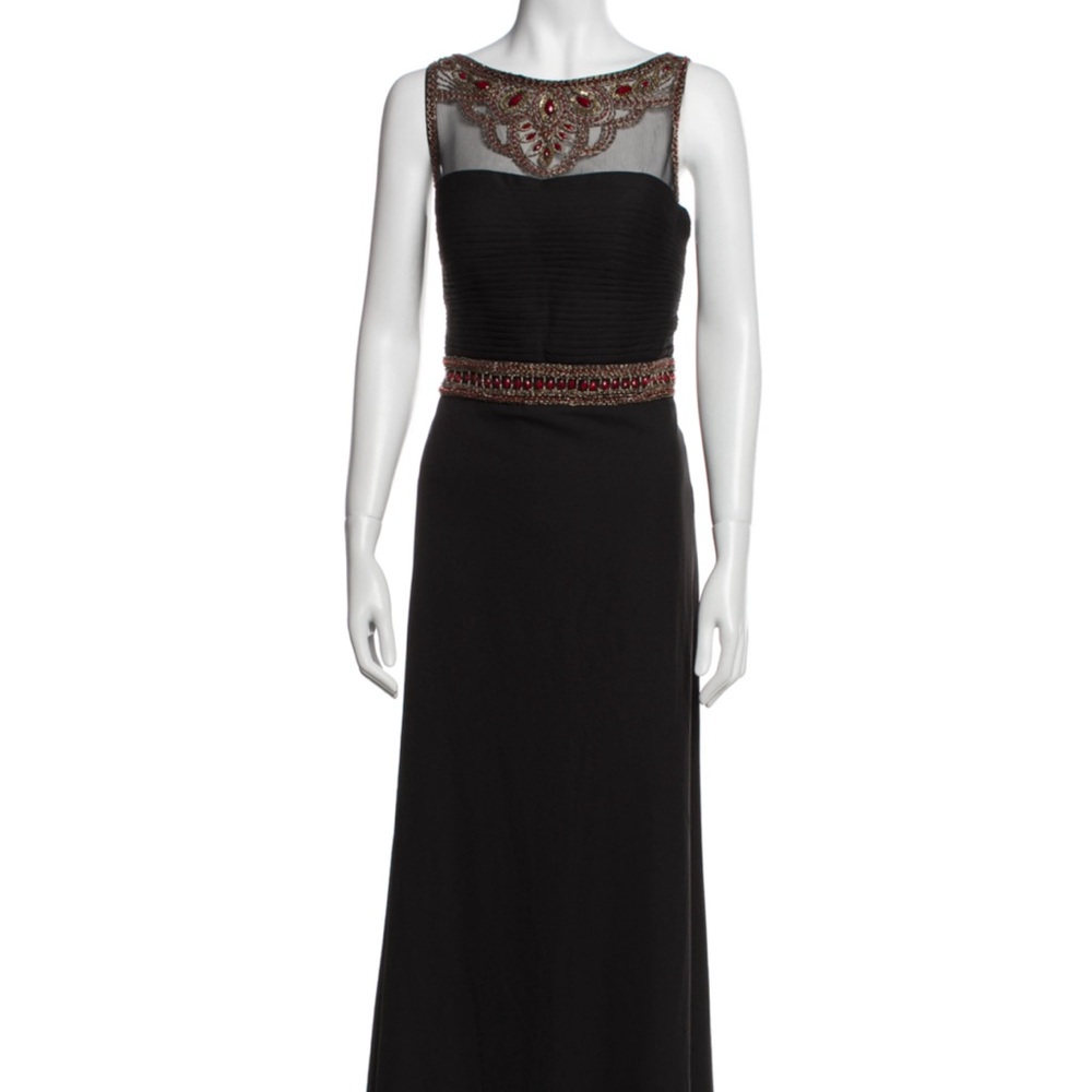 Elegant Black Evening Gown